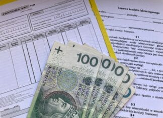Polskie banknoty 100 zł na